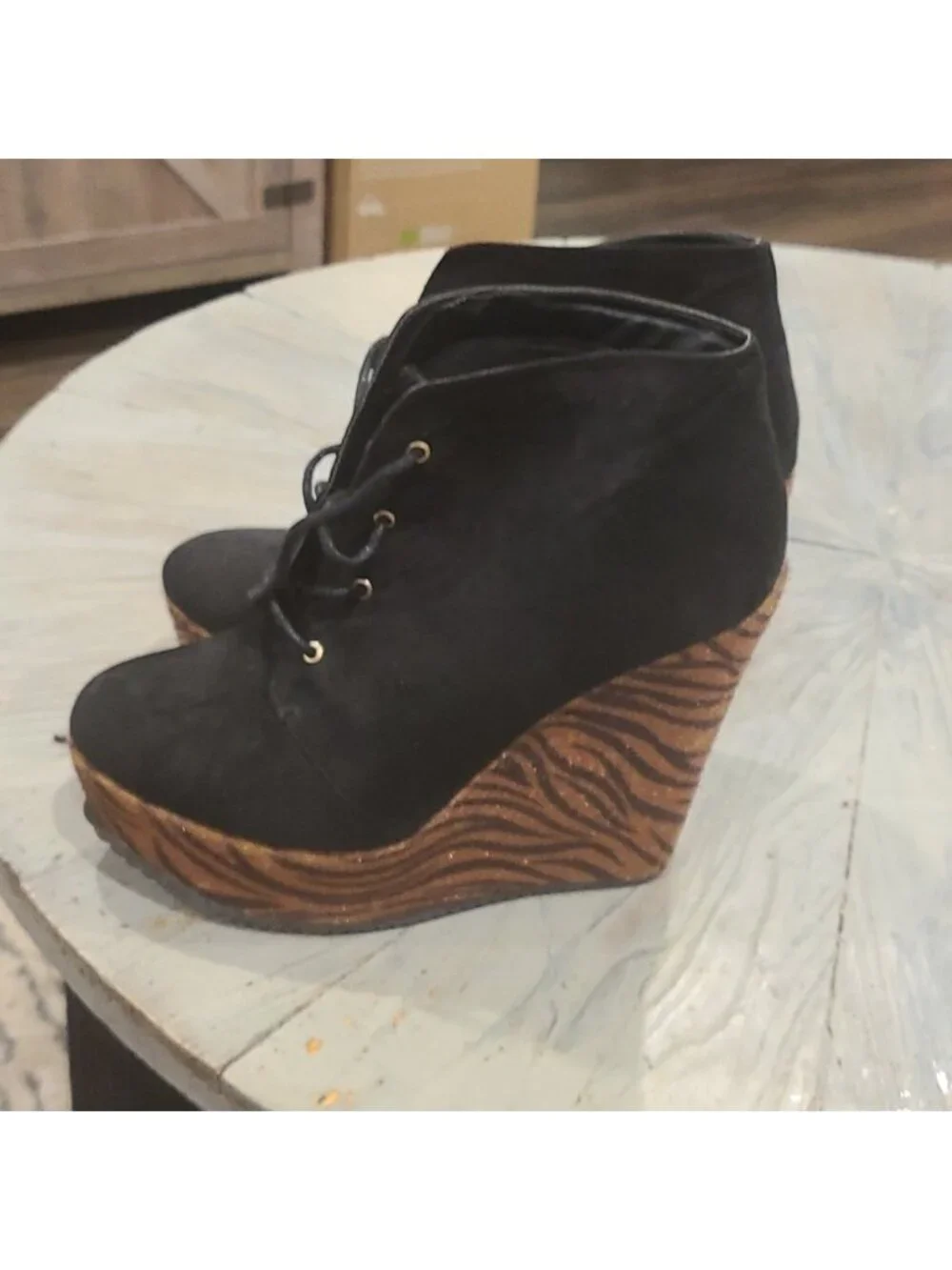 Guess platform wedge shoes